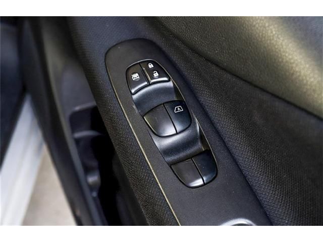 Nissan SERENA 2014-03 3196-10