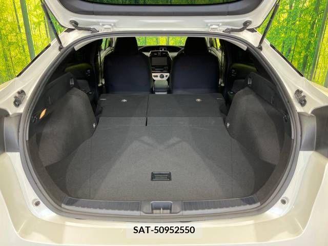 Toyota PRIUS 2017-09 228321-11