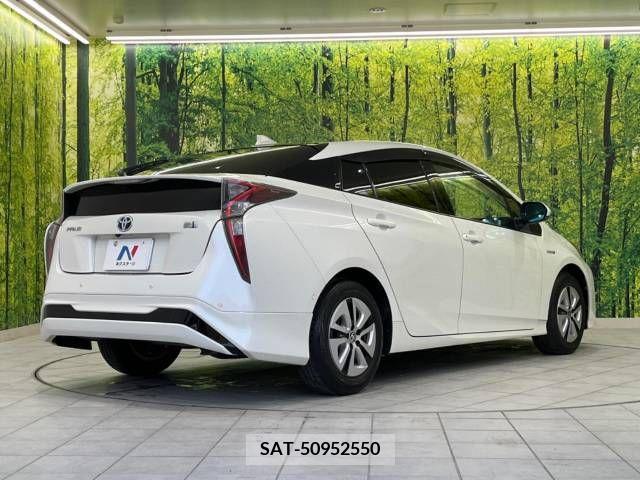 Toyota PRIUS 2017-09 228321-18