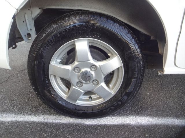 Nissan CLIPPER 2017-10 28258-27