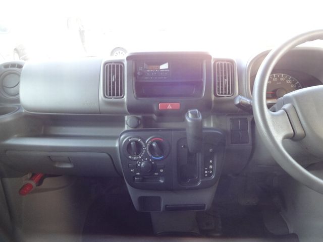Nissan CLIPPER 2017-10 28258-18