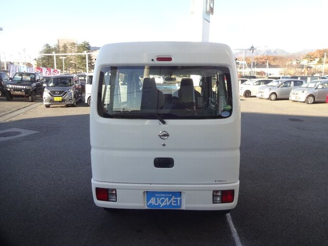 Nissan CLIPPER 2017-10 28258-6
