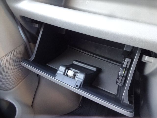 Nissan CLIPPER 2017-10 28258-19