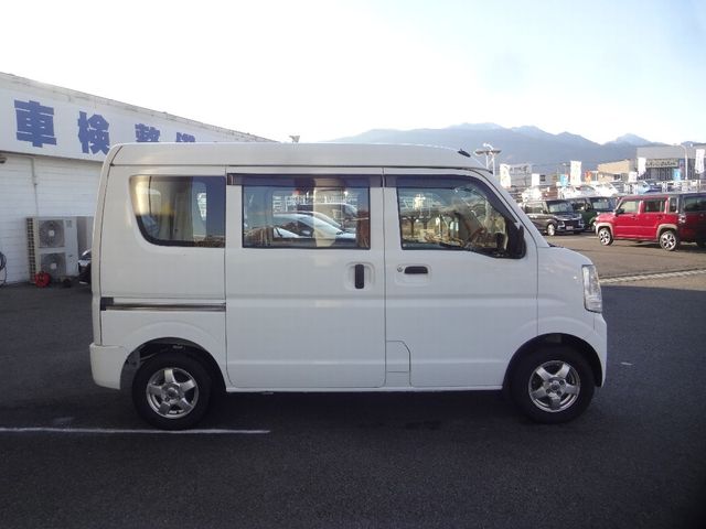 Nissan CLIPPER 2017-10 28258-3