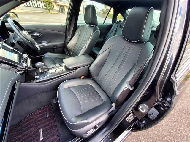 Toyota CROWN SEDAN 2019-03 14062-9