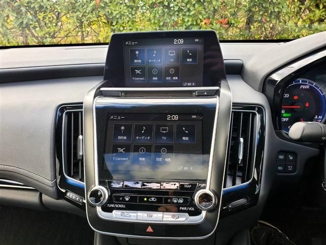Toyota CROWN SEDAN 2019-03 14062-13