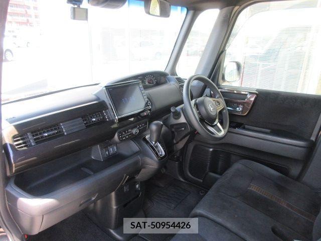 Honda N BOX CUSTOM 2018-10 364978-4