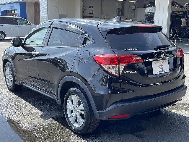 Honda VEZEL 2018-02 14381-16