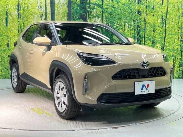 Toyota YARIS CROSS 2023-03 194255-16