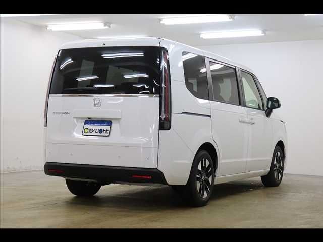 Honda e 2023-04 2256-18