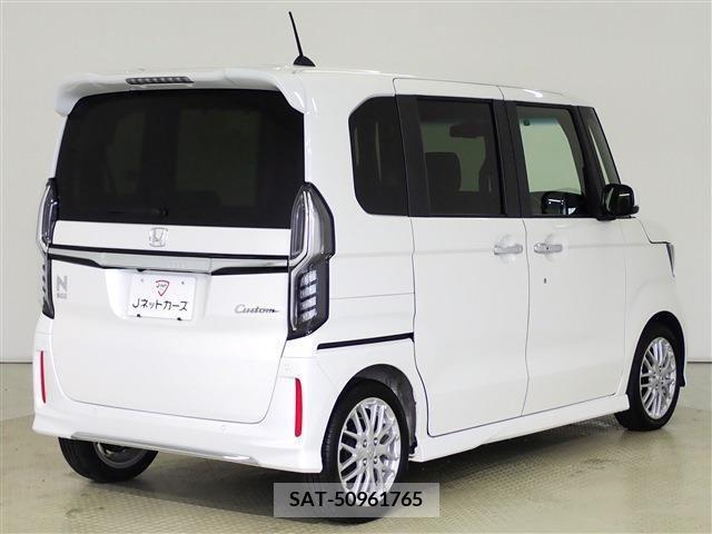 Honda N BOX CUSTOM 2022-10 279060-3
