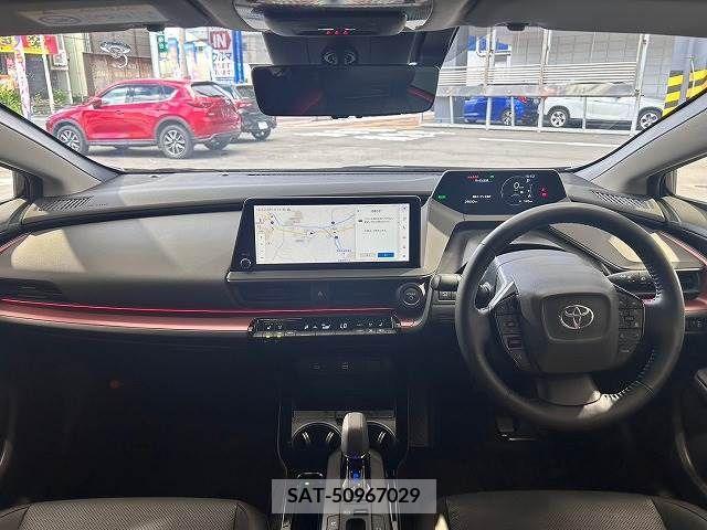 Toyota PRIUS 2023-05 339123-1