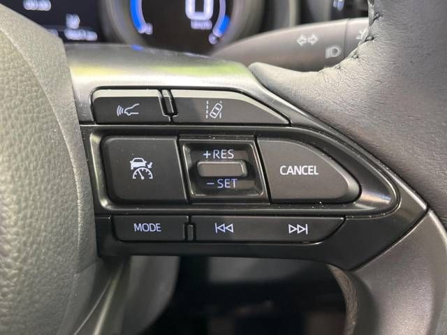 Toyota YARIS CROSS 2023-06 23721-6