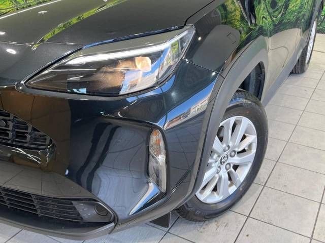 Toyota YARIS CROSS 2023-06 23721-12