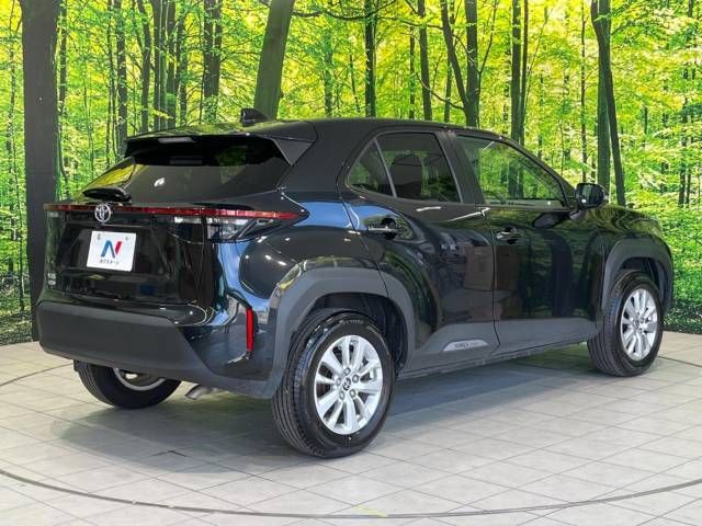 Toyota YARIS CROSS 2023-06 23721-17