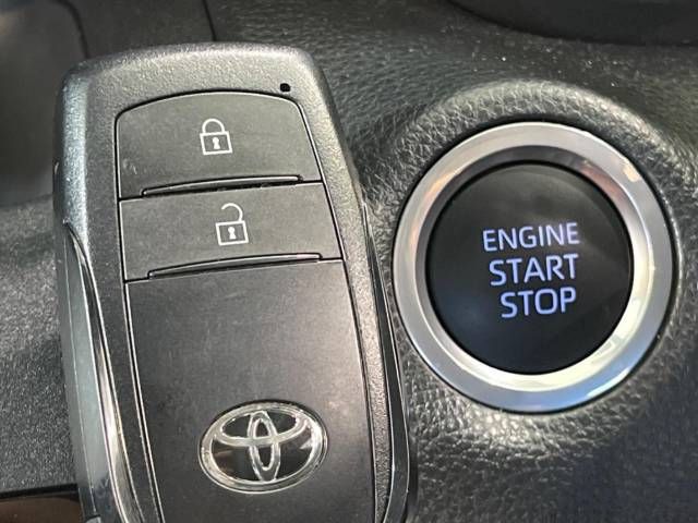 Toyota YARIS CROSS 2023-06 23721-7