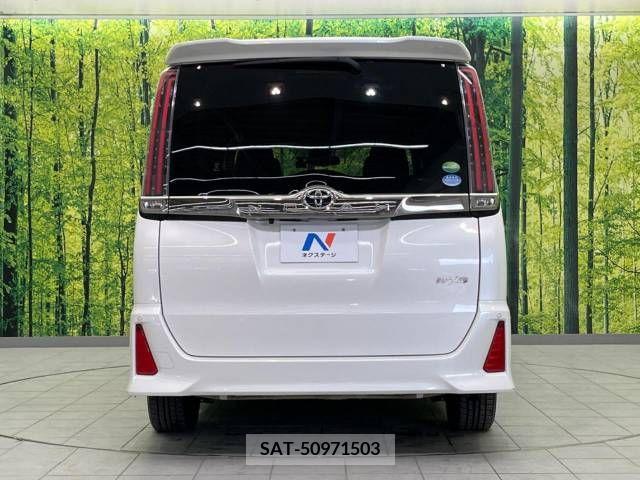 Toyota NOAH 2018-11 221478-16