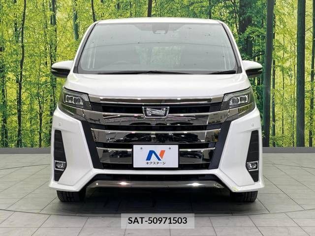 Toyota NOAH 2018-11 221478-15