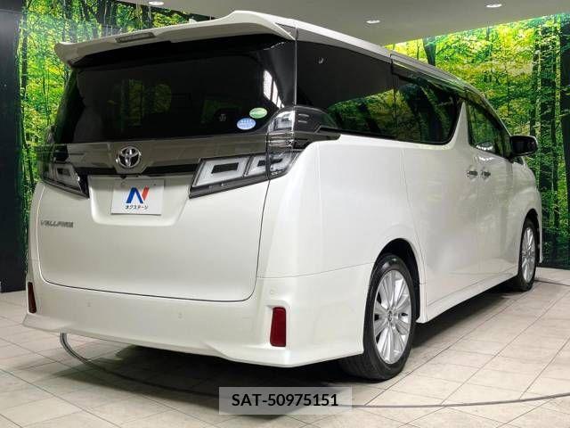 Toyota VELLFIRE 2019-04 374433-18