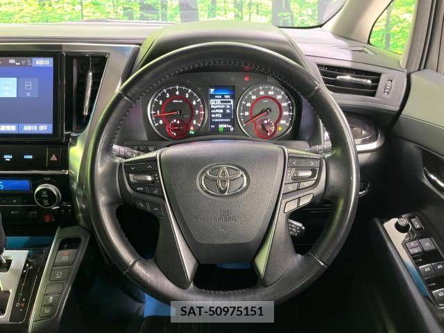 Toyota VELLFIRE 2019-04 374433-12