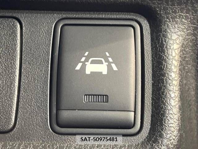Nissan NOTE 2014-12 365419-8