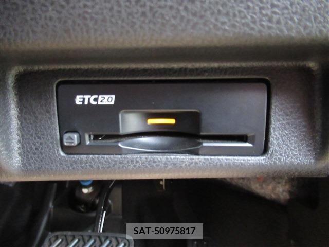 Nissan LEAF 2020-02 204497-19