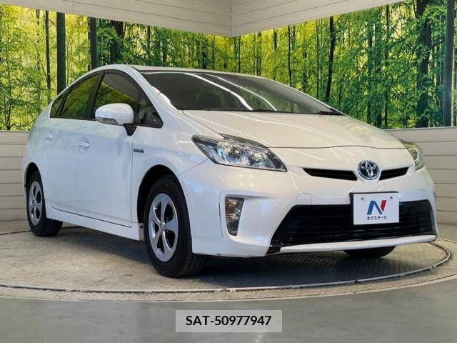 Toyota PRIUS 2015-04 378709-14