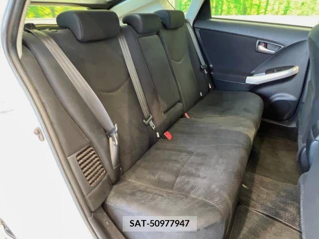 Toyota PRIUS 2015-04 378709-7