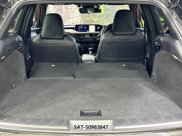 Lexus UX 2019-02 275900-10