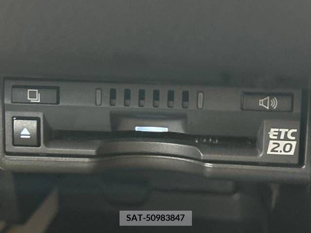 Lexus UX 2019-02 275900-6