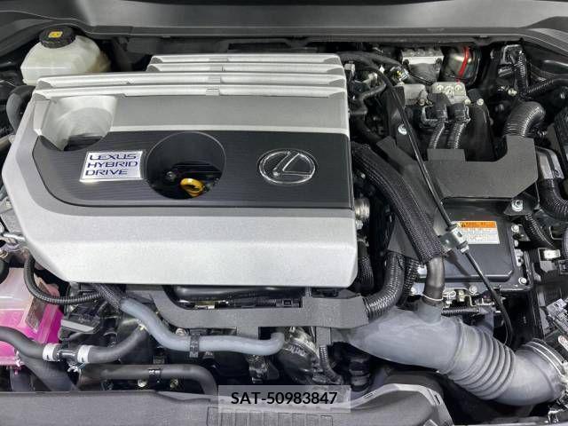 Lexus UX 2019-02 275900-18