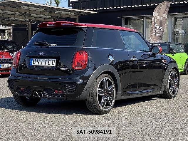 Bmw MINI 2019-12 319849-12