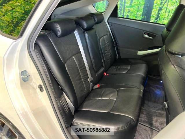 Toyota PRIUS 2010-08 346499-9