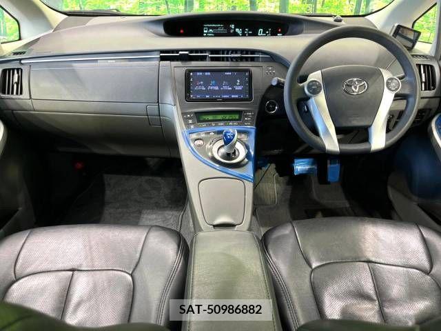 Toyota PRIUS 2010-08 346499-1