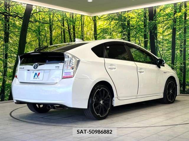 Toyota PRIUS 2010-08 346499-17