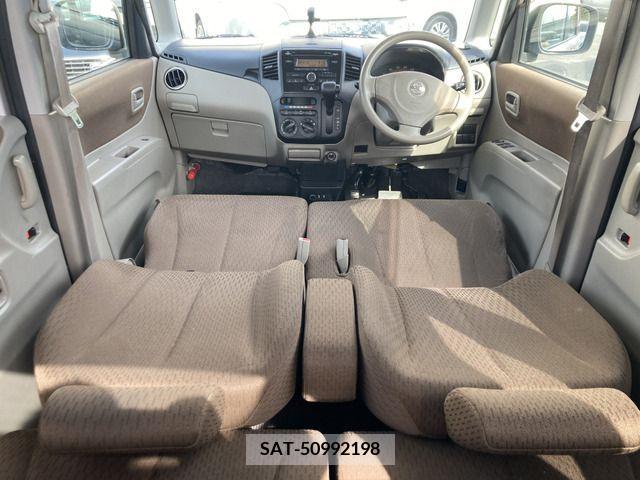 Nissan ROOX 2010-06 297954-4