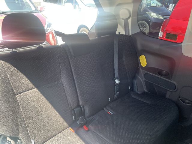 Toyota PORTE 2015-01 9751-9