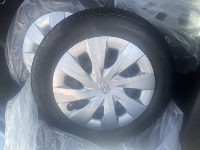 Toyota PORTE 2015-01 9751-6