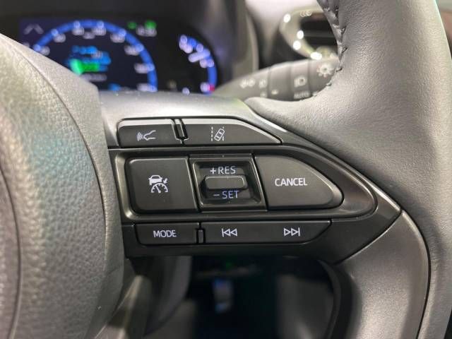 Toyota YARIS CROSS 2021-05 187886-5