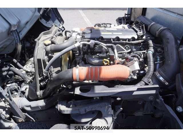 Mazda TITAN 2019-10 310880-10