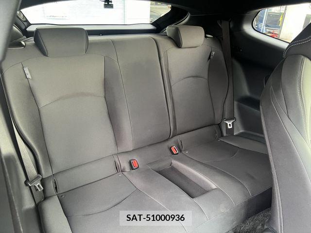 Toyota YARIS 2020-10 270776-16