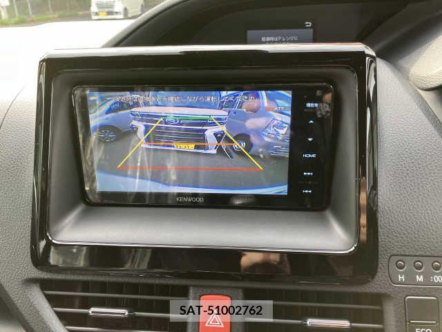 Toyota NOAH 2018-01 279551-4