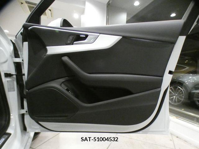 Audi A4 2017-08 218116-22