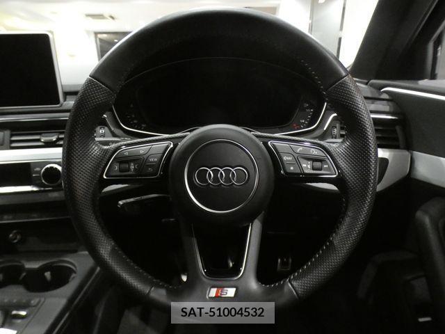 Audi A4 2017-08 218116-27