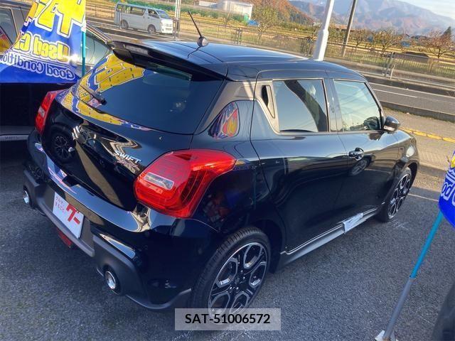 Suzuki SWIFT 2022-03 208607-3
