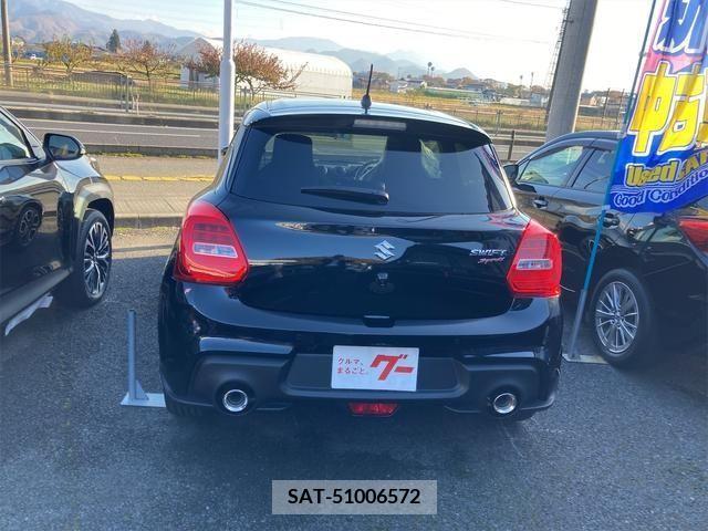 Suzuki SWIFT 2022-03 208607-4