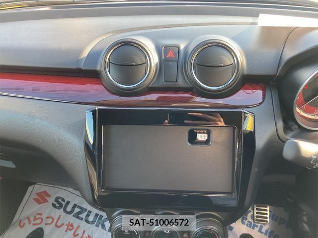 Suzuki SWIFT 2022-03 208607-12
