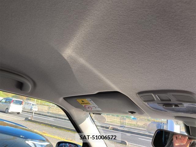 Suzuki SWIFT 2022-03 208607-21