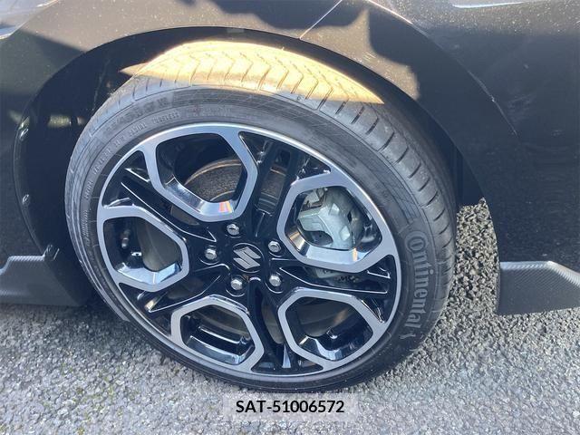 Suzuki SWIFT 2022-03 208607-24