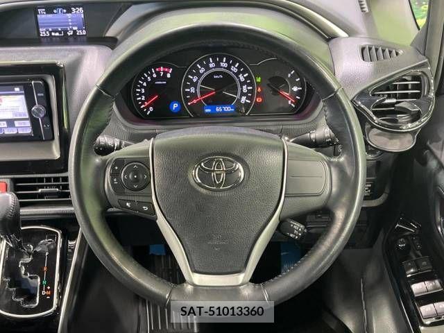 Toyota VOXY 2018-07 288972-12